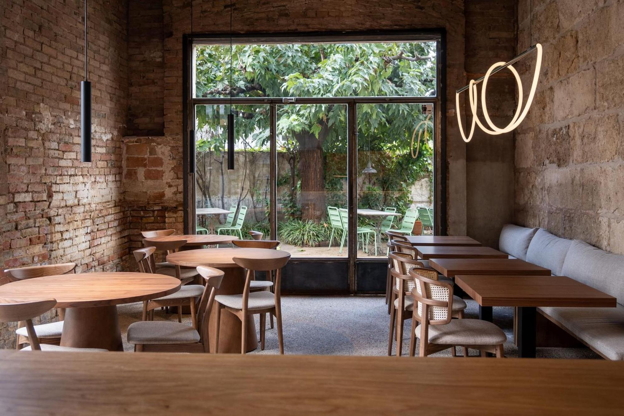 Flora Bed & Breakfast Banyoles Dış mekan fotoğraf